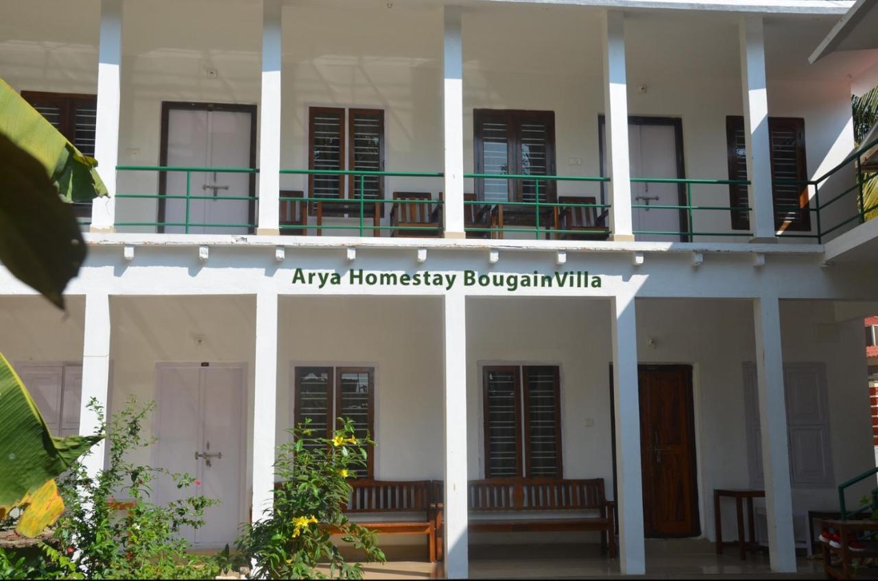 Arya Homestay Bougain Villa Gokarna  Esterno foto